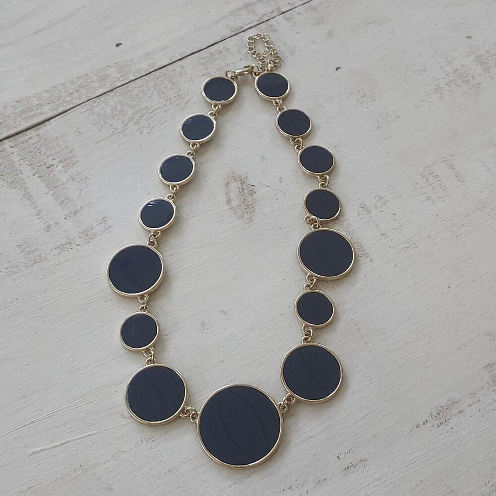 VTG Charming Charlie Navy Blue Enamel Bezel Circles Gold Toned 19"